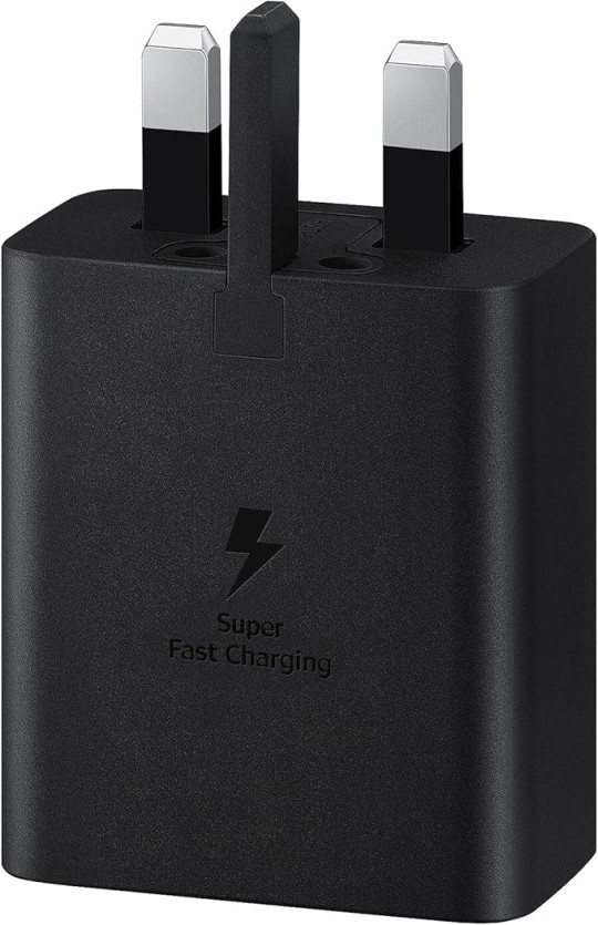 شارژر ۳ پین اورجینال دیواری 45 وات سامسونگ مدل EP-T4510 به همراه کابل تبدیل USB-C 3